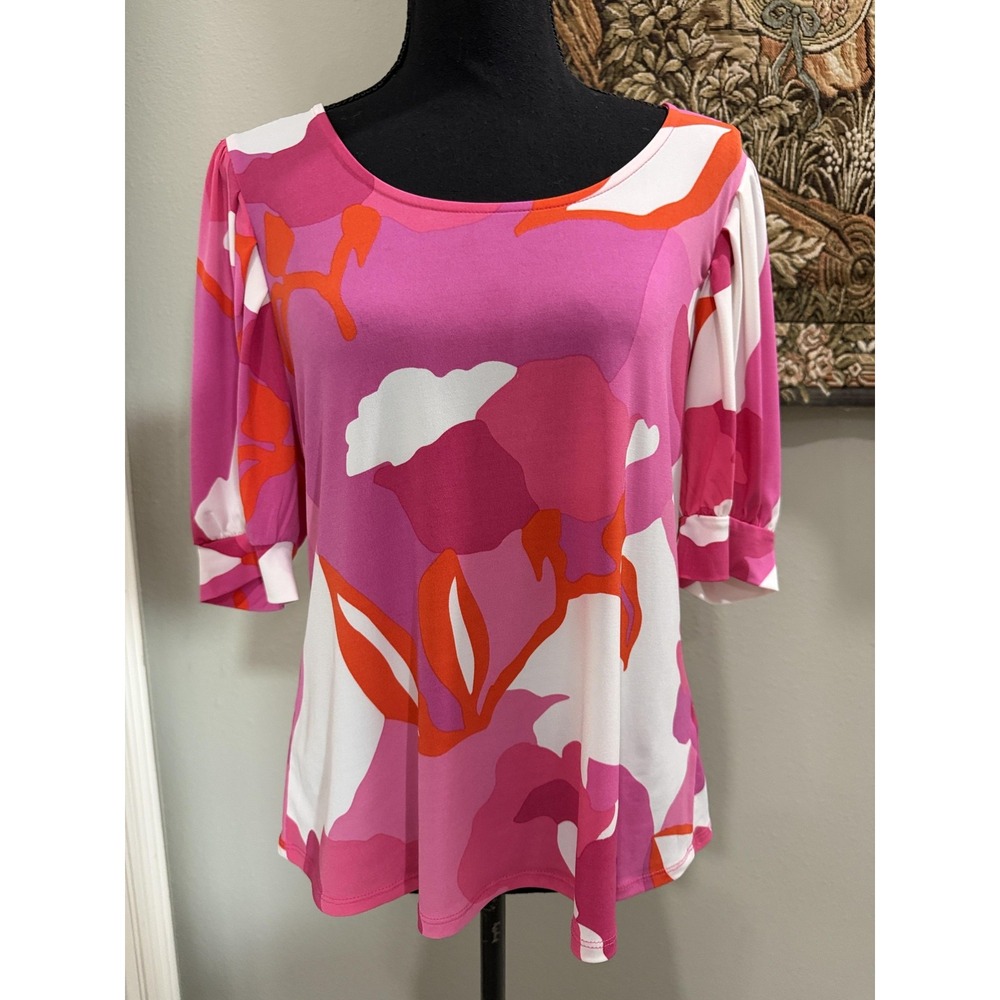 CeCe Blouse Womens Medium Pink Floral Puff 3/4 Sleeve Scoop Neck Jersey Top